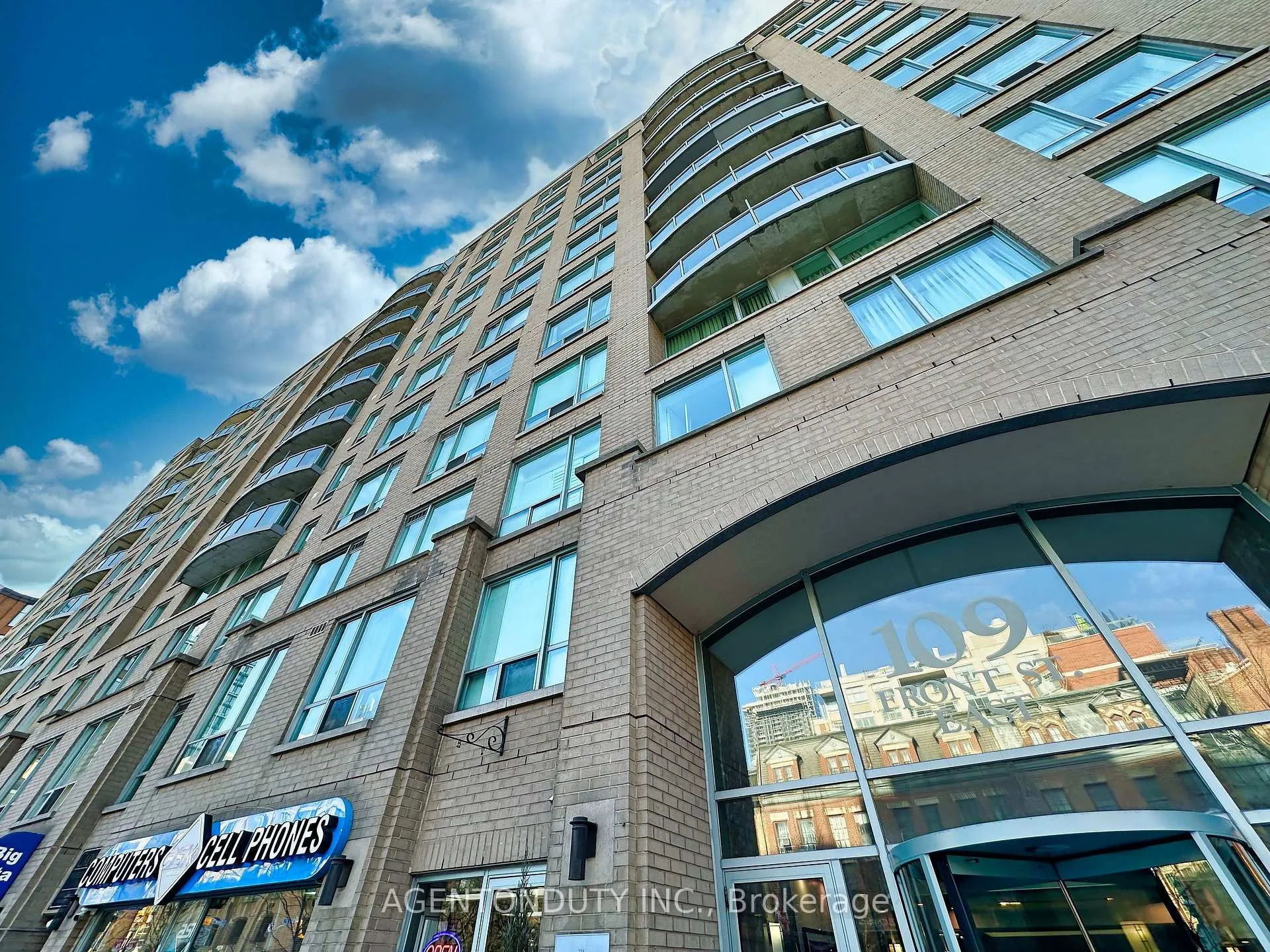 Photo 35 of Unit 712, 109 Front Street E, Toronto, Waterfront Communities — HOMEH