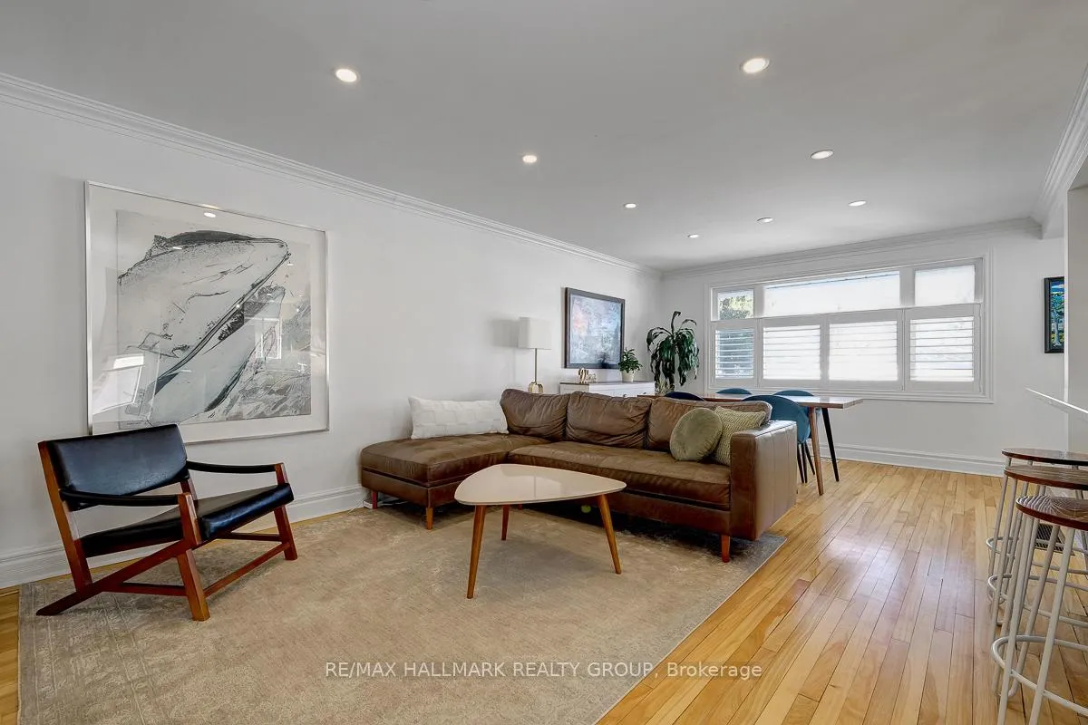 Photo 6 of 2268 Utah Street, Ottawa, Alta Vista — HOMEH