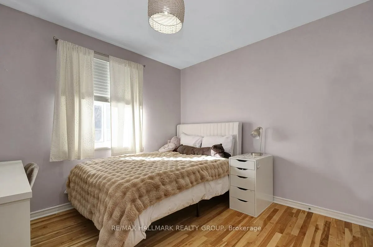 Photo 25 of 2268 Utah Street, Ottawa, Alta Vista — HOMEH