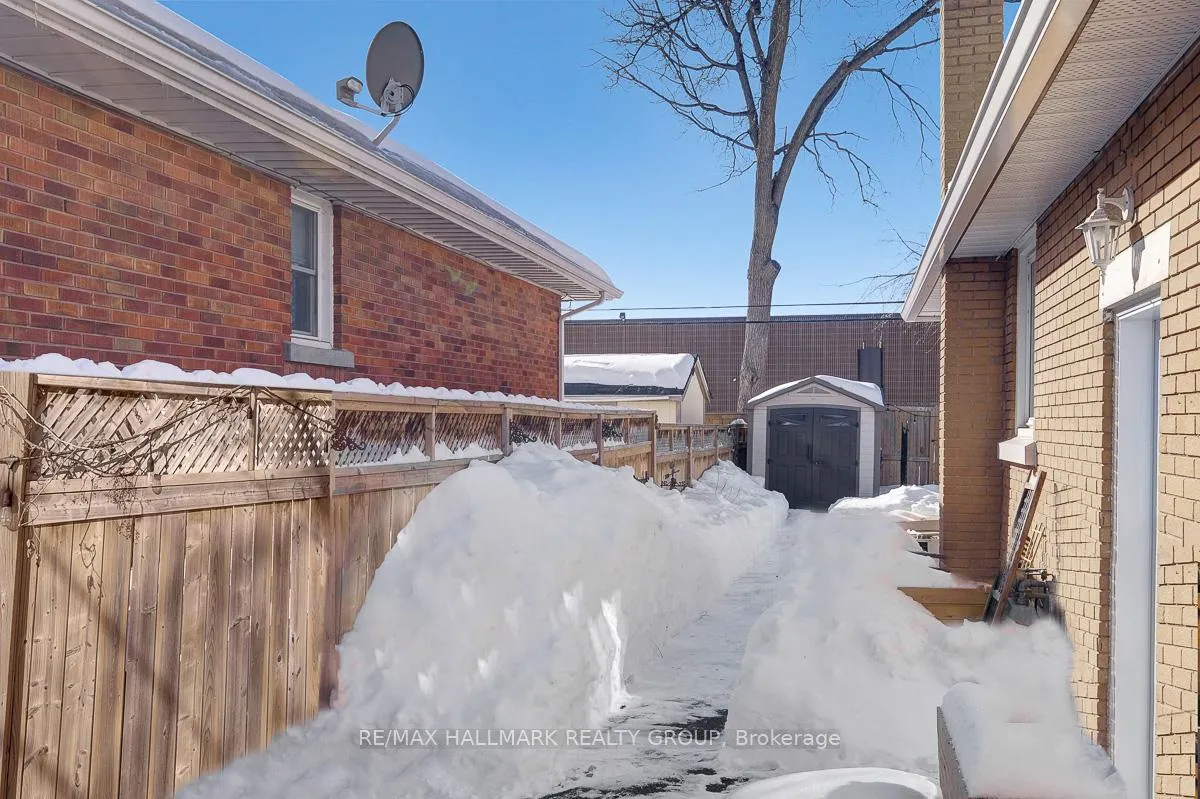 Photo 38 of 2268 Utah Street, Ottawa, Alta Vista — HOMEH
