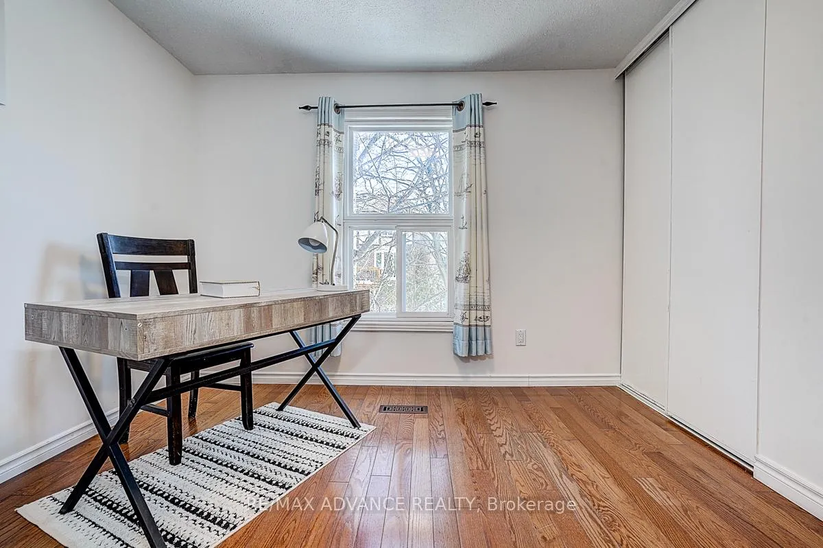 Photo 36 of 25 West Borough Street, Markham, Aileen-Willowbrook — HOMEH
