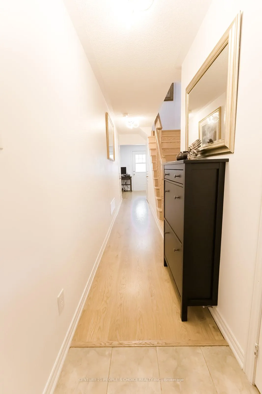 Photo 11 of 102 Roy Grove Way, Markham, Greensborough — HOMEH