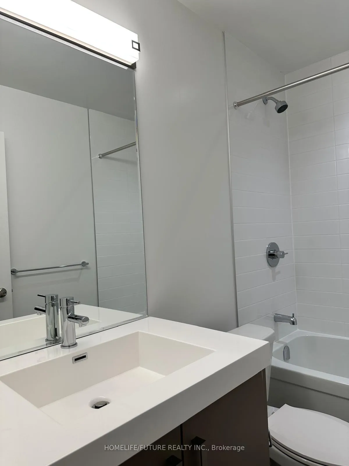 Photo 1 of Unit 115, 1010 Dundas Street E, Whitby, Blue Grass Meadows — HOMEH
