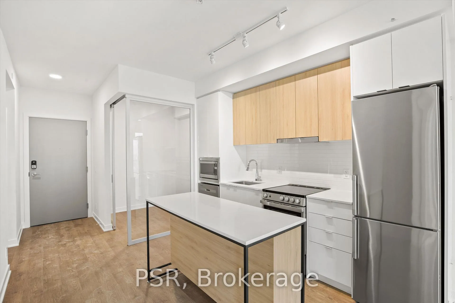 Photo 4 of Unit 1908, 30 Upper Mall Way, Vaughan, Brownridge — HOMEH