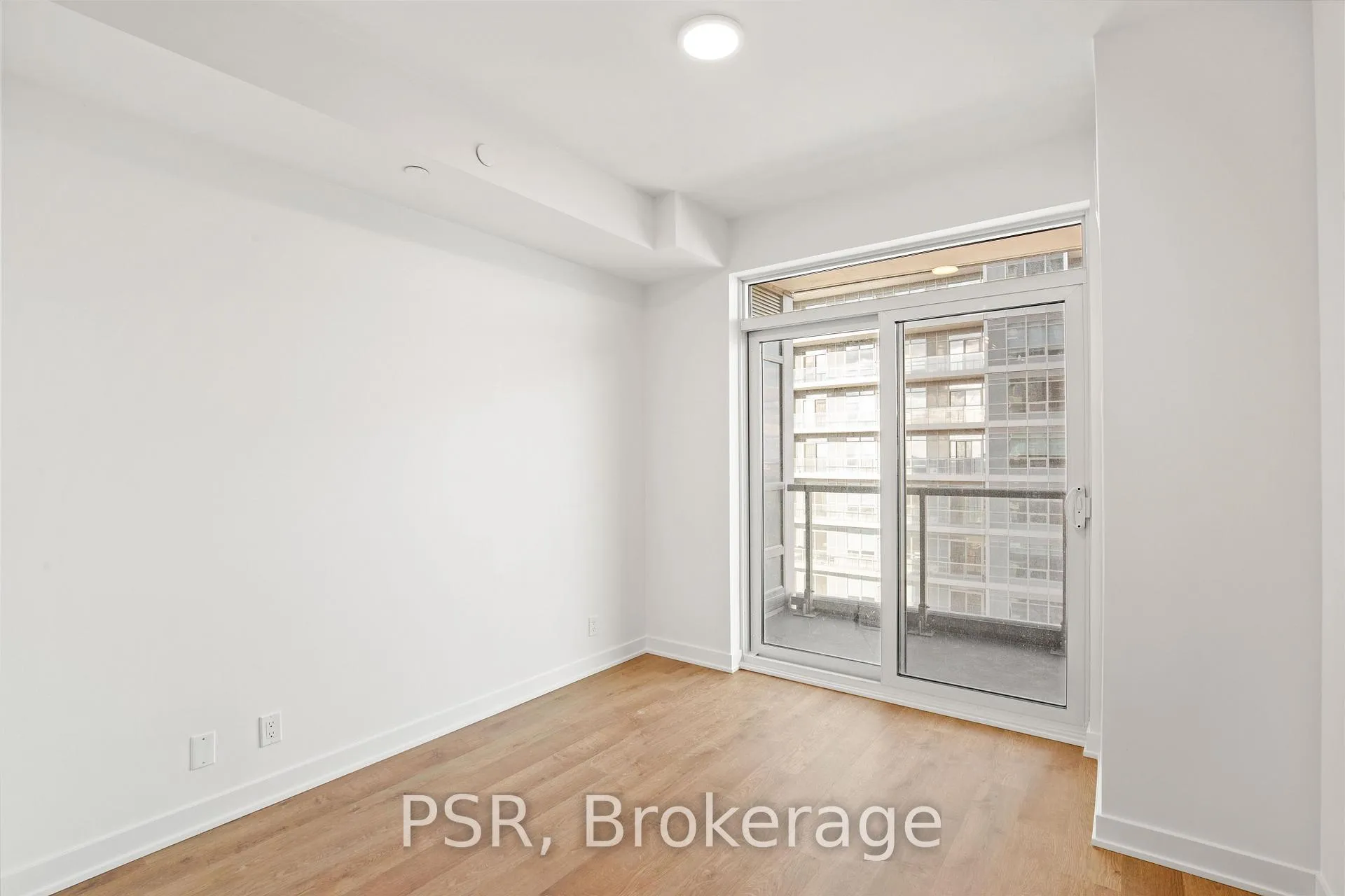 Photo 8 of Unit 1908, 30 Upper Mall Way, Vaughan, Brownridge — HOMEH