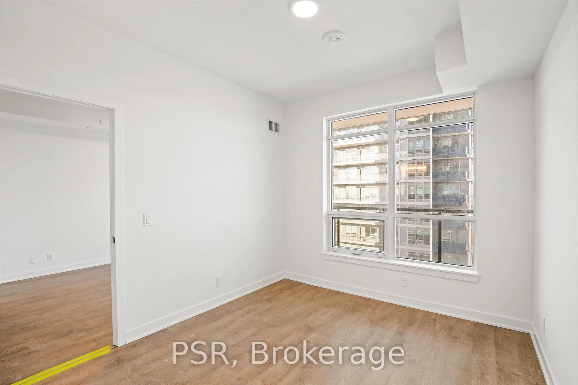 Photo 12 of Unit 1908, 30 Upper Mall Way, Vaughan, Brownridge — HOMEH