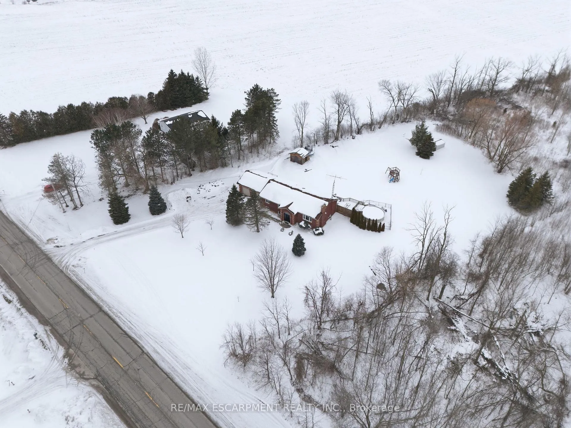 Photo 31 of 628 Haldimand Rd 17, Haldimand, Dunnville — HOMEH