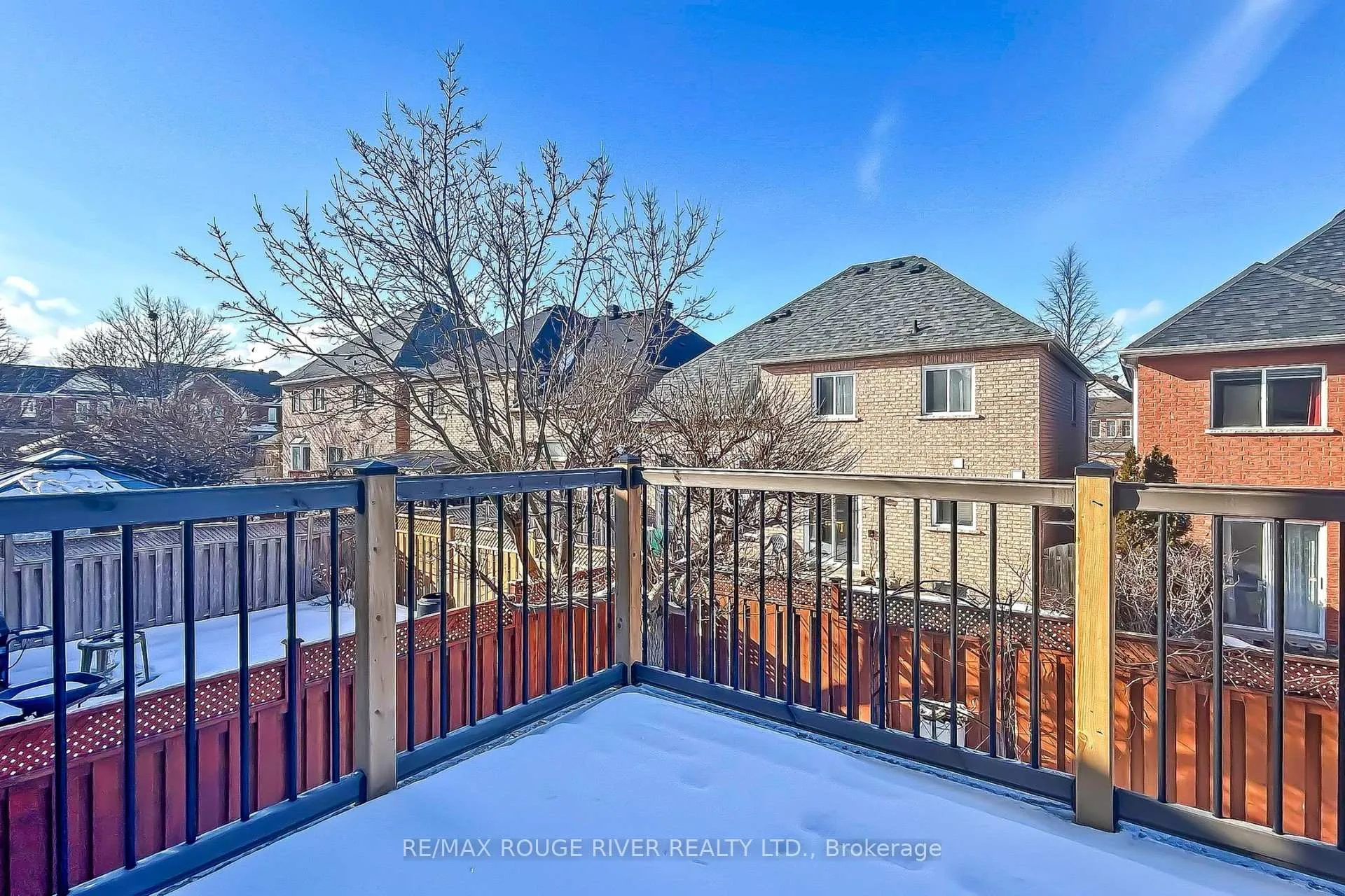 Photo 18 of 10 Moorefield Drive, Scarborough, Rouge — HOMEH