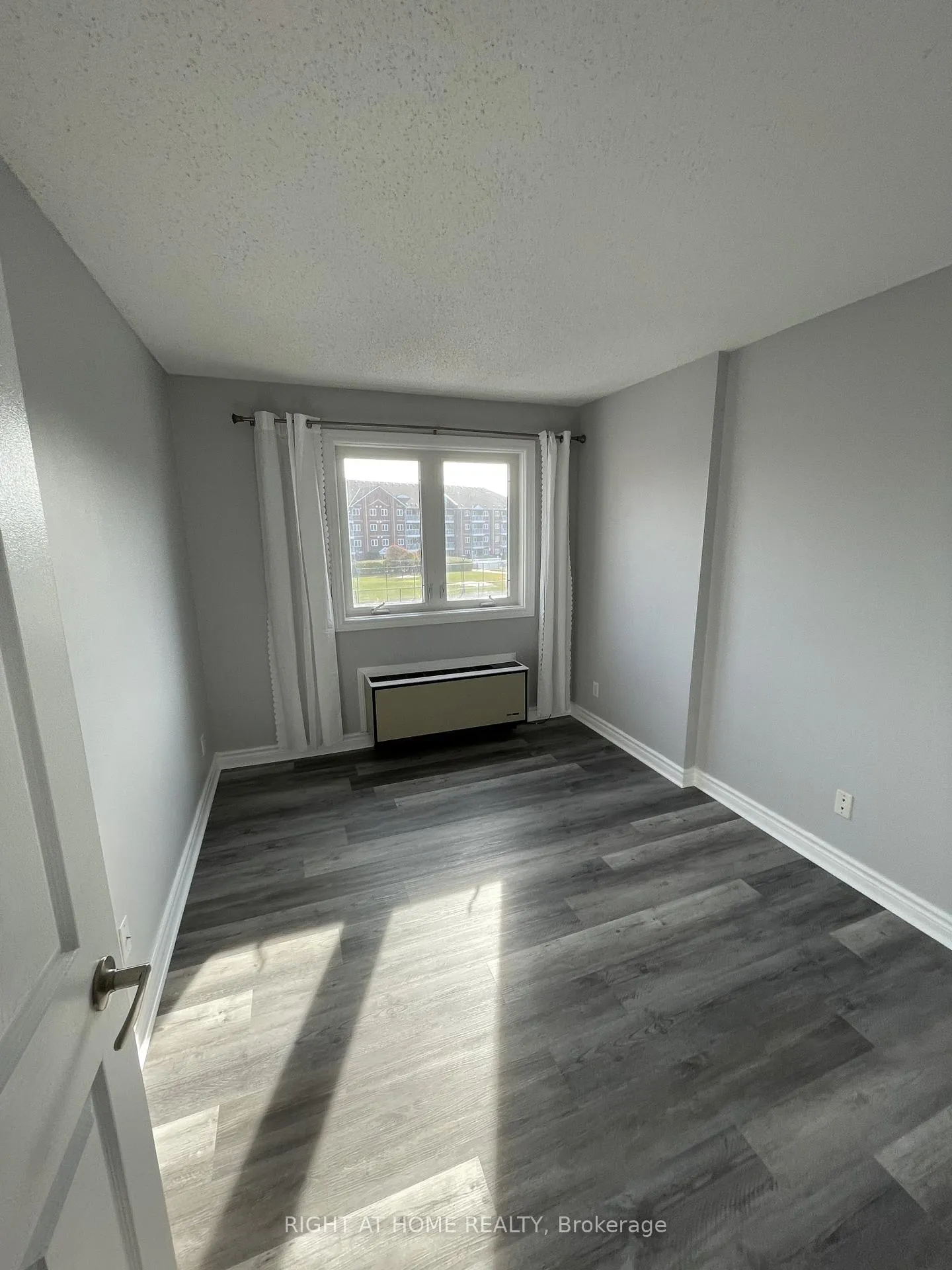 Photo 9 of Unit 307, 193 Lake Driveway, Ajax, South West — HOMEH