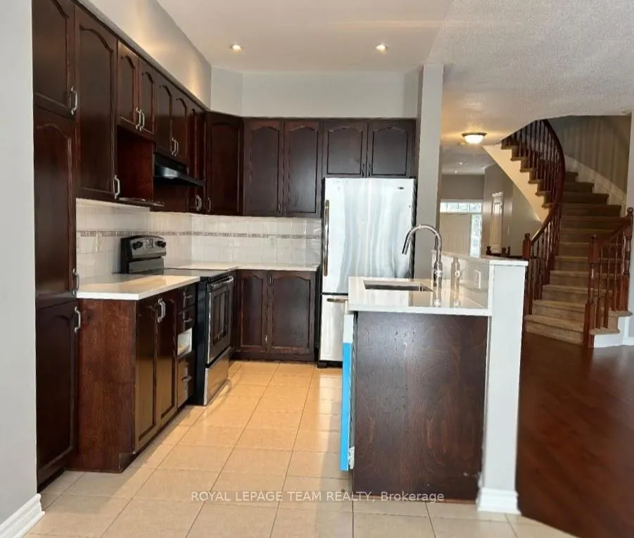 Photo 9 of 227 Jersey Tea Circle N, Ottawa, Riverside South/Gloucester Glen — HOMEH