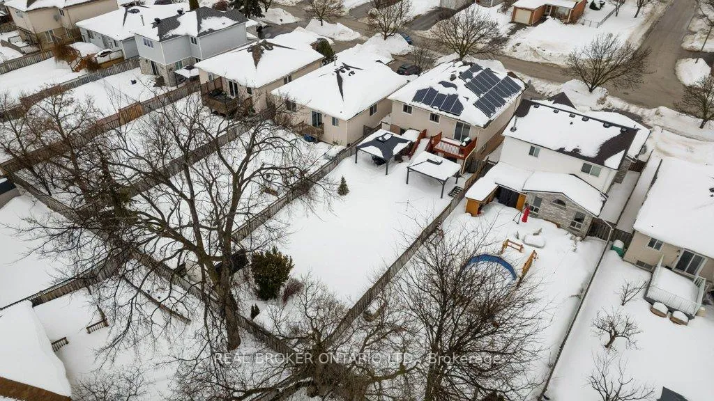 Photo 3 of 48 Ward Drive, Barrie, Painswick North — HOMEH