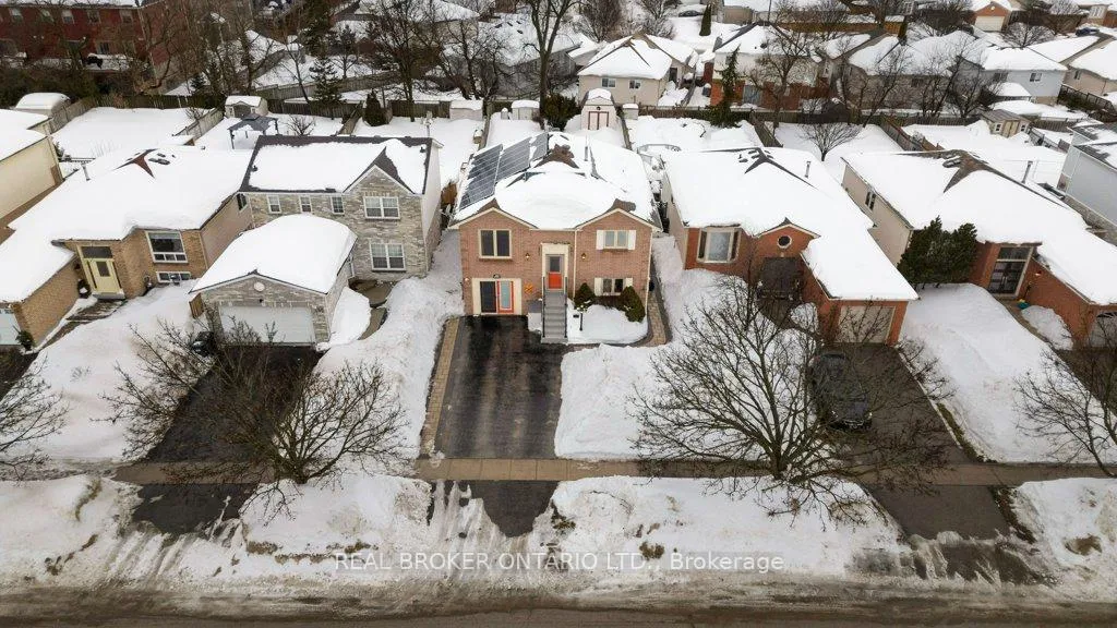 Photo 35 of 48 Ward Drive, Barrie, Painswick North — HOMEH