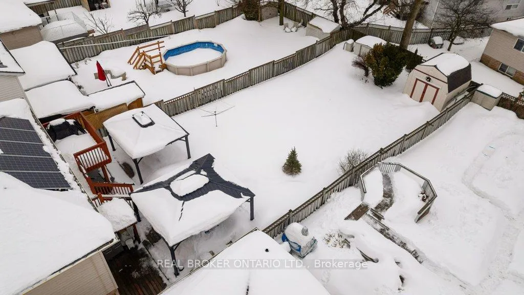 Photo 39 of 48 Ward Drive, Barrie, Painswick North — HOMEH
