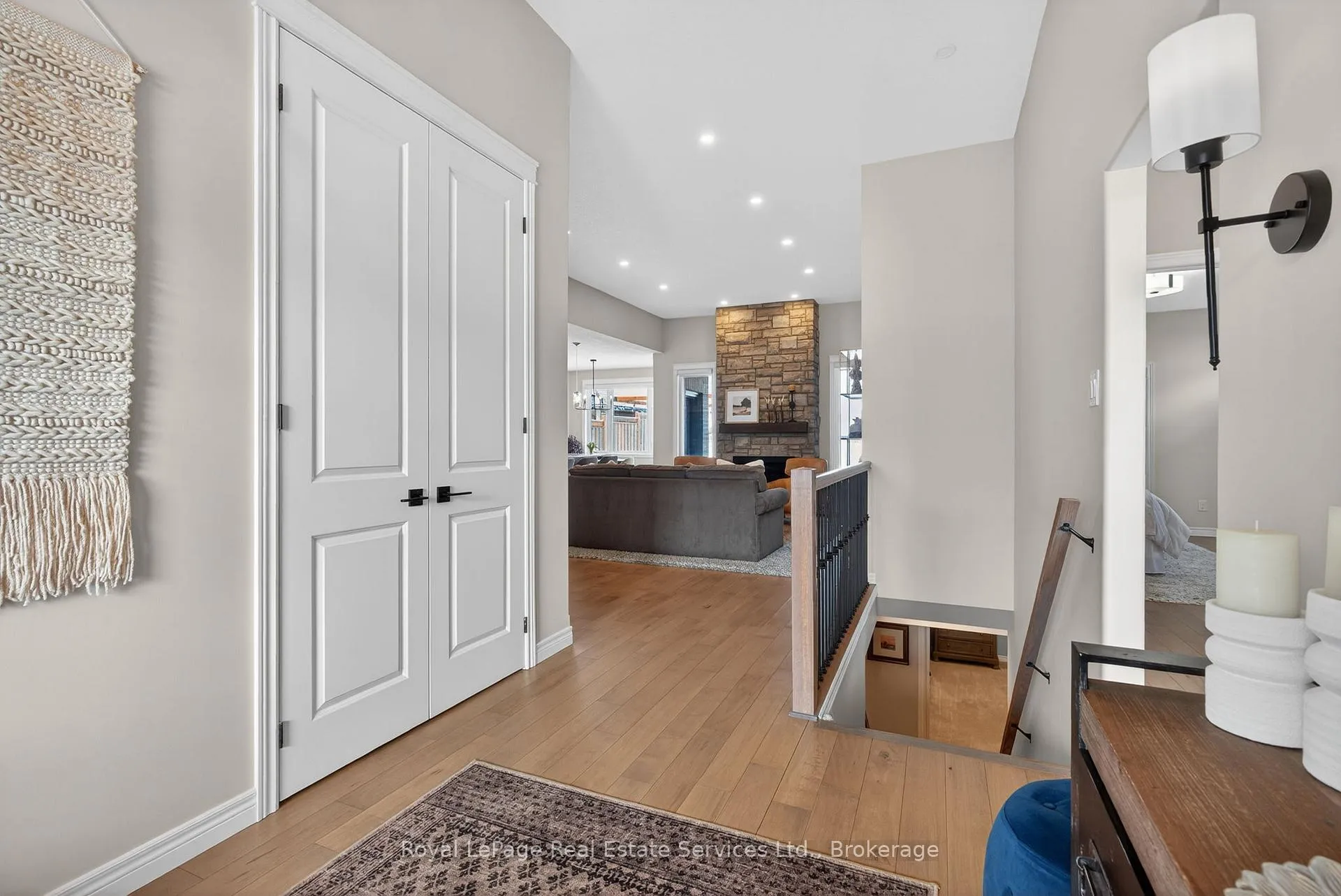 Photo 5 of 20 Patten Drive, Brant, South Dumfries — HOMEH