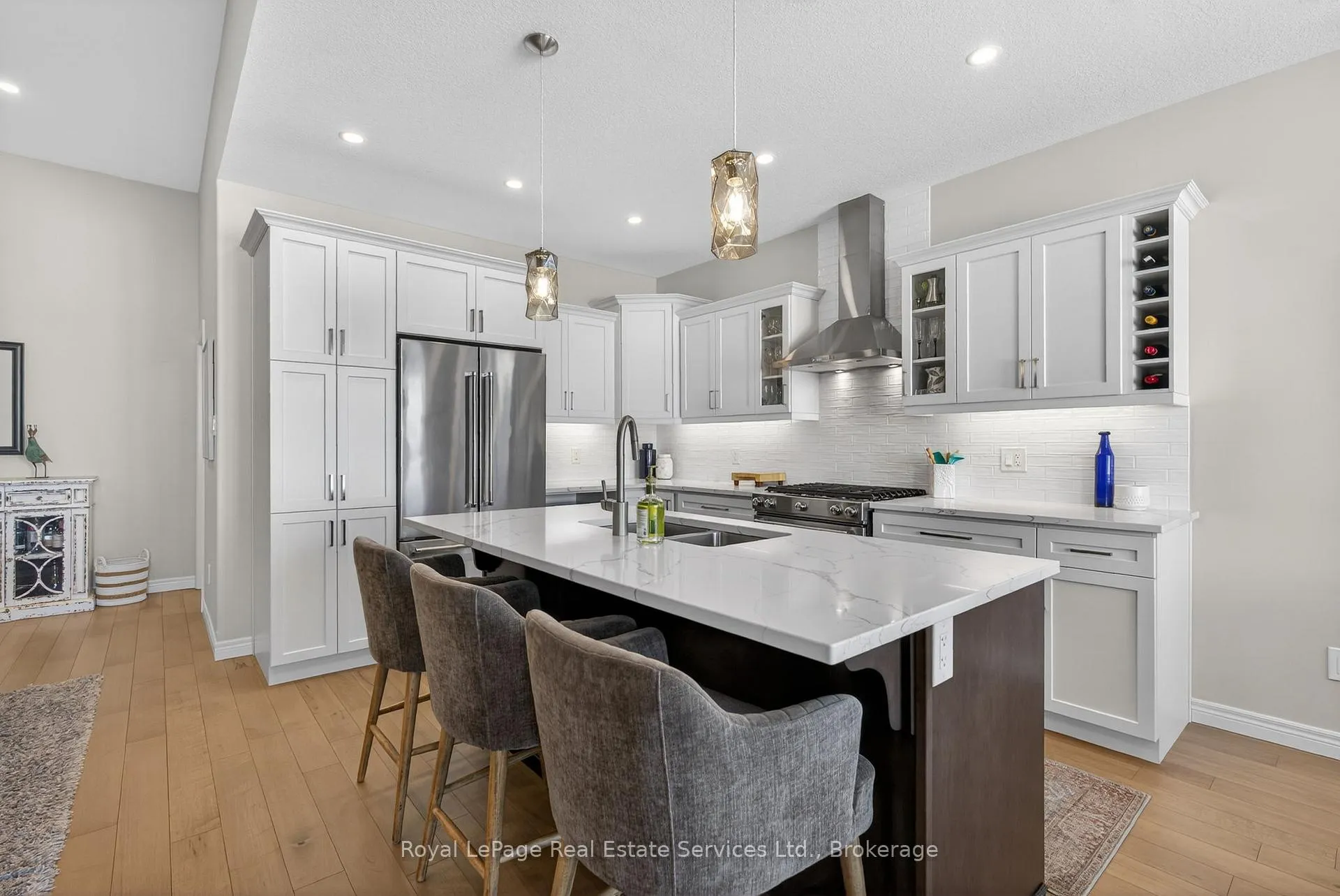 Photo 14 of 20 Patten Drive, Brant, South Dumfries — HOMEH