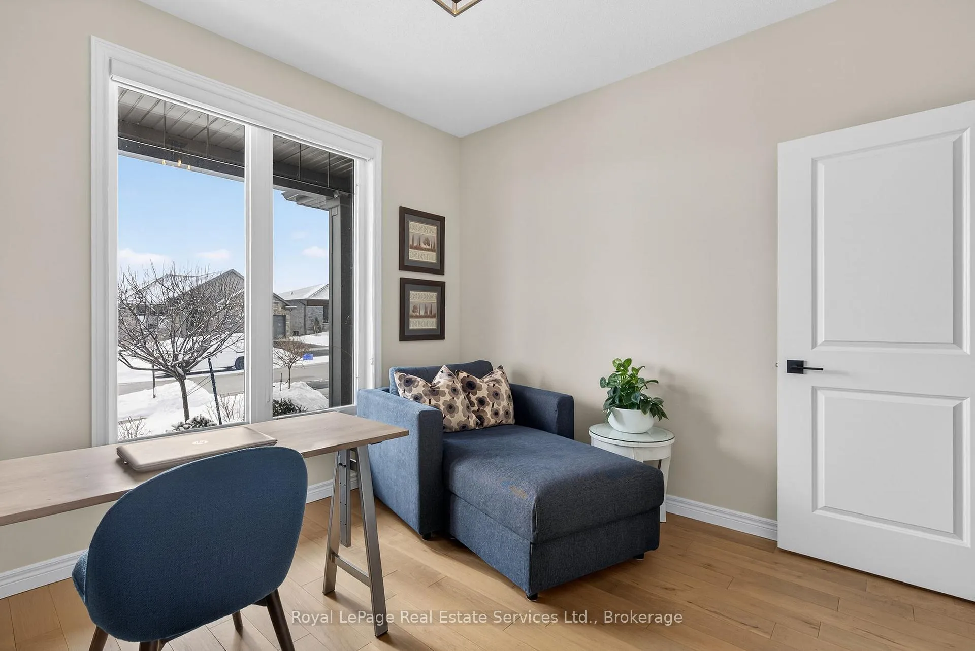 Photo 17 of 20 Patten Drive, Brant, South Dumfries — HOMEH