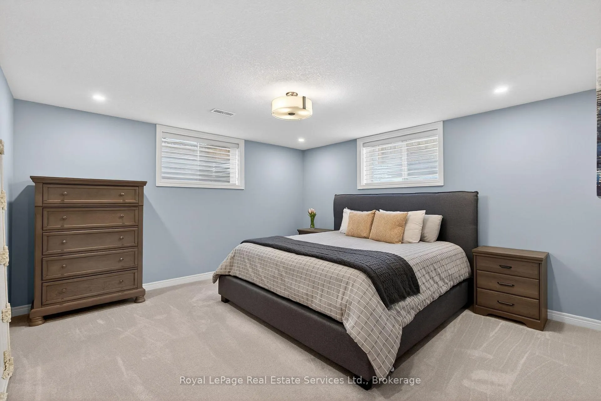 Photo 25 of 20 Patten Drive, Brant, South Dumfries — HOMEH