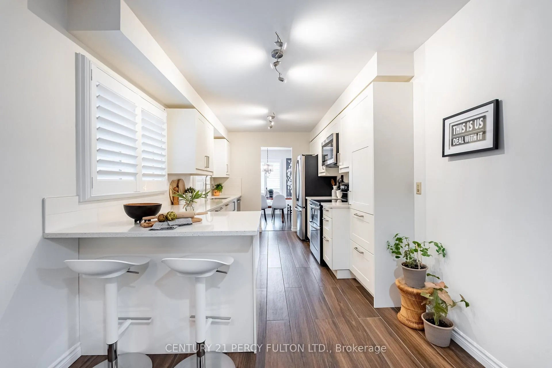 Photo 8 of 708 Abingdon Court, Pickering, West Shore — HOMEH