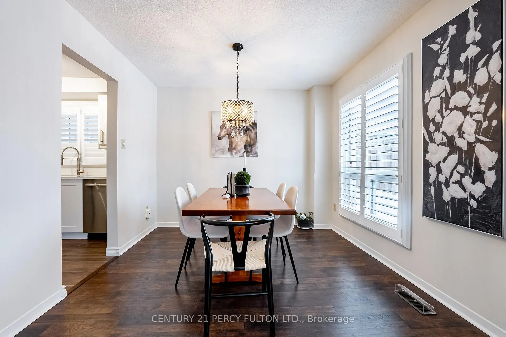 Photo 13 of 708 Abingdon Court, Pickering, West Shore — HOMEH