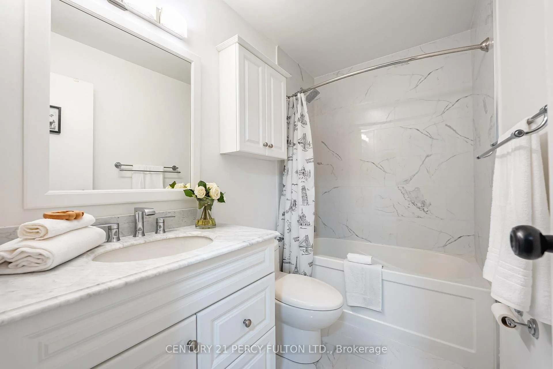 Photo 20 of 708 Abingdon Court, Pickering, West Shore — HOMEH