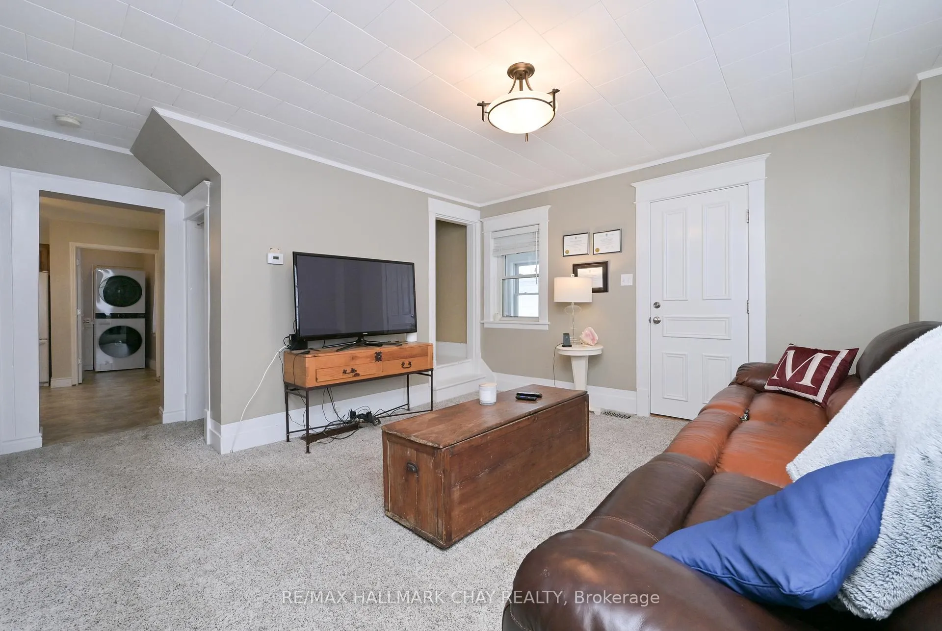 Photo 11 of 48 Caroline Street W, Clearview, Creemore — HOMEH