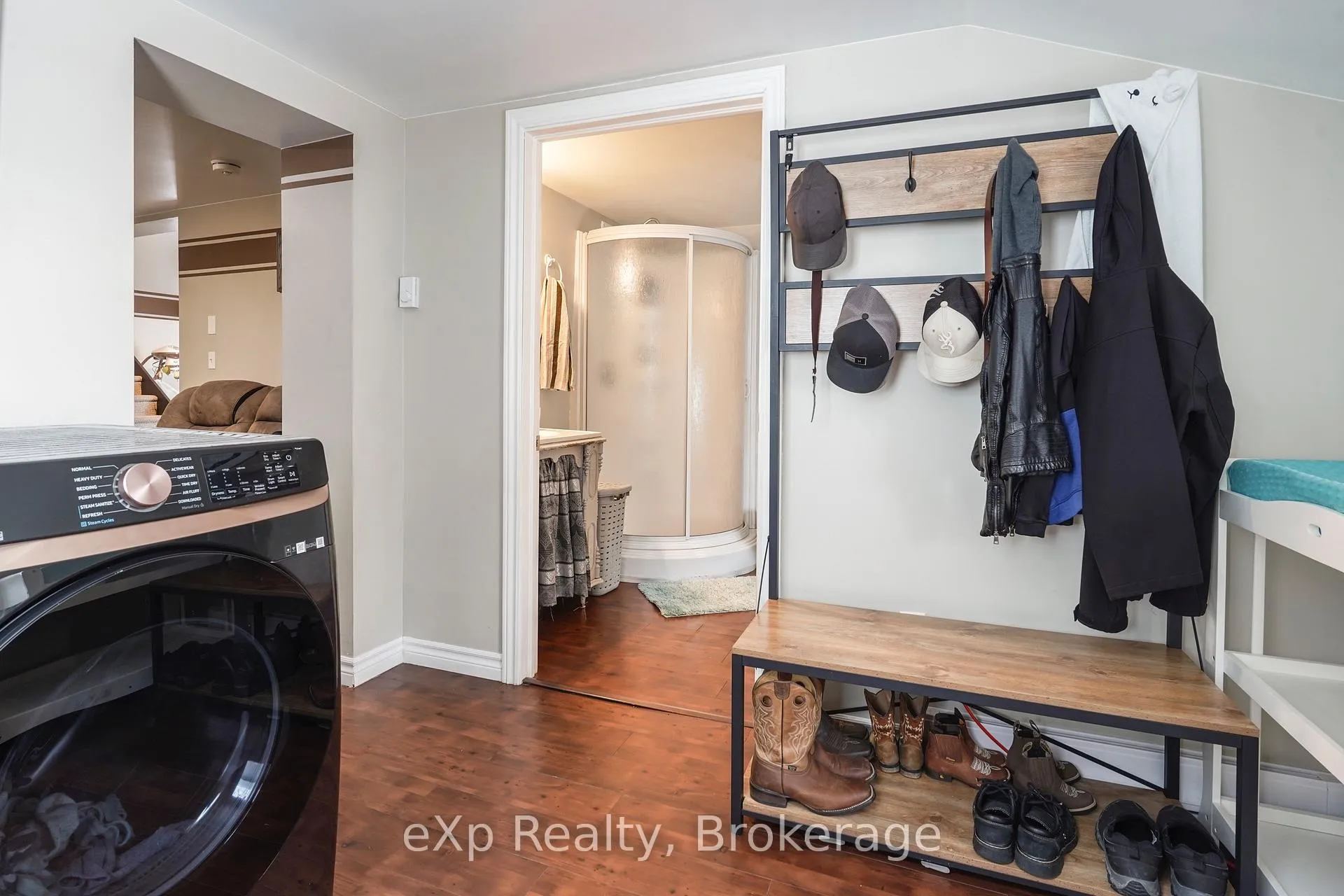 Photo 18 of 320 Albert Street, Huron East, Brussels — HOMEH