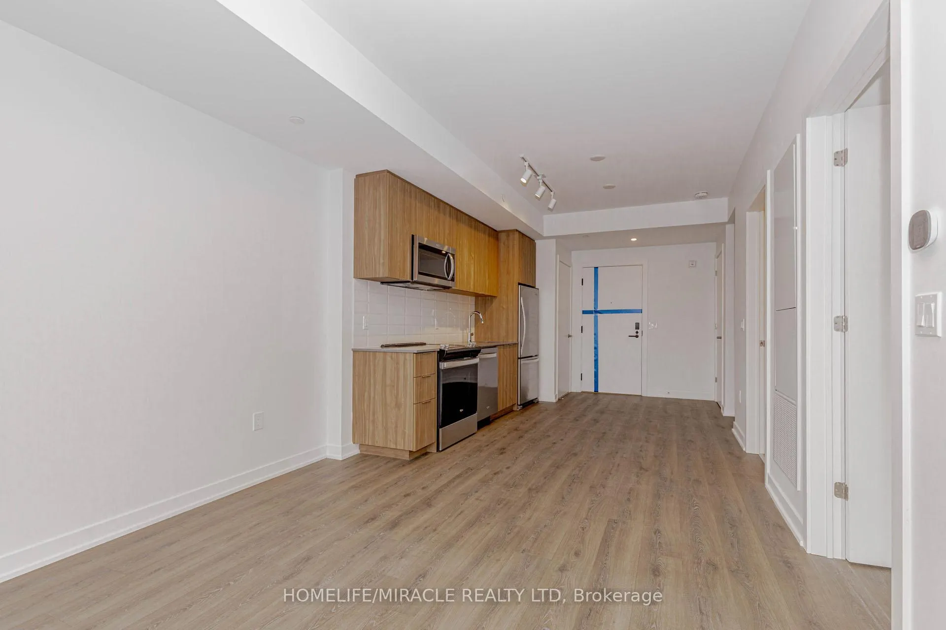 Photo 37 of Unit 505, 720 Whitlock Avenue, Milton, Cobban — HOMEH