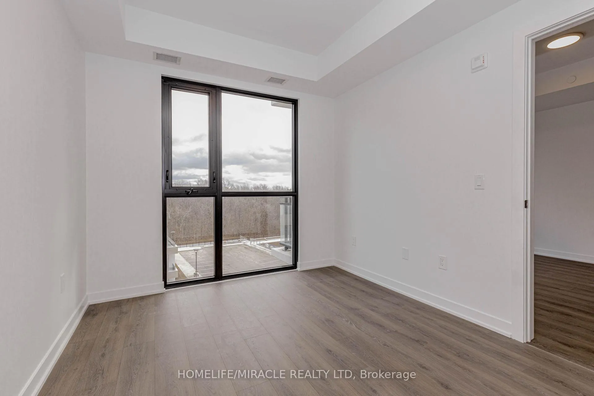 Photo 39 of Unit 505, 720 Whitlock Avenue, Milton, Cobban — HOMEH