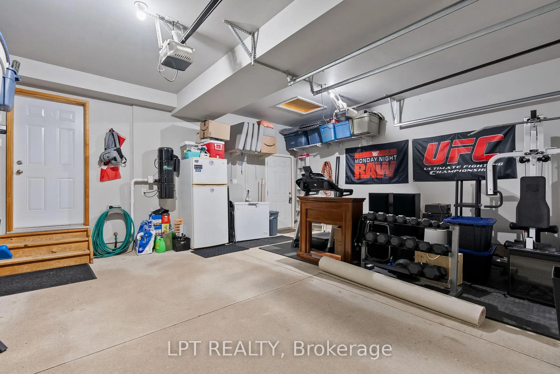 Photo 36 of 102 Joseph Street, Lucan Biddulph, Lucan — HOMEH