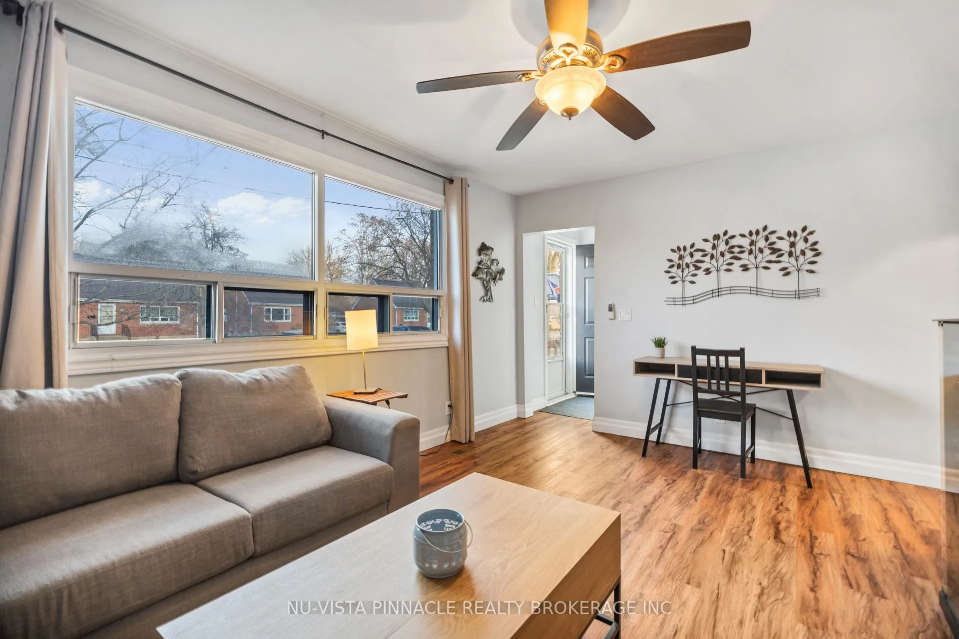 Photo 2 of 81 Dunkirk Drive N, St. Thomas — HOMEH