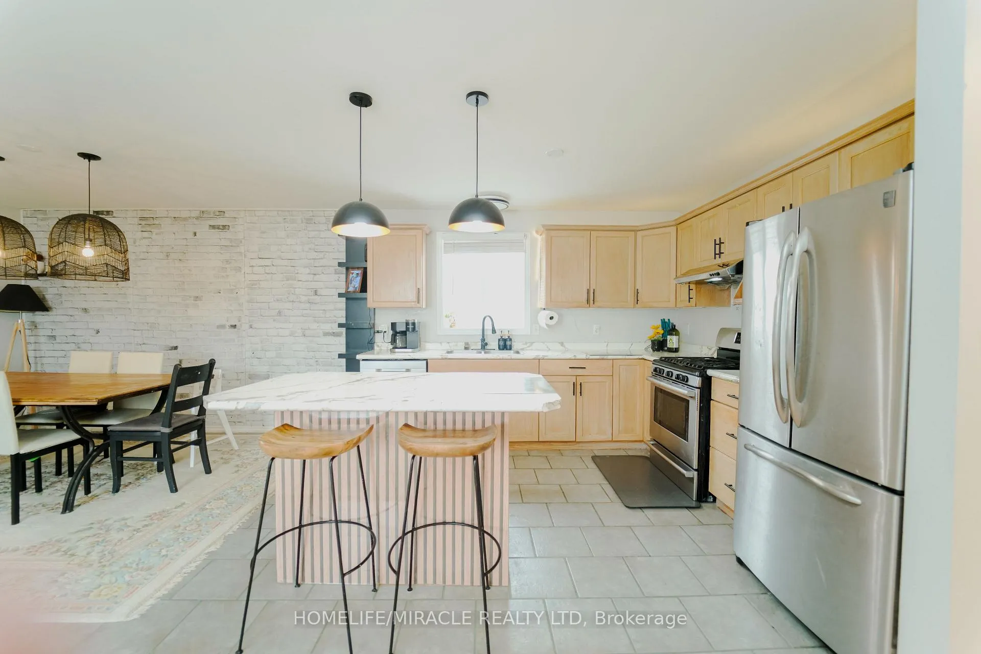 Photo 7 of 1537 Langlois Avenue, Windsor — HOMEH