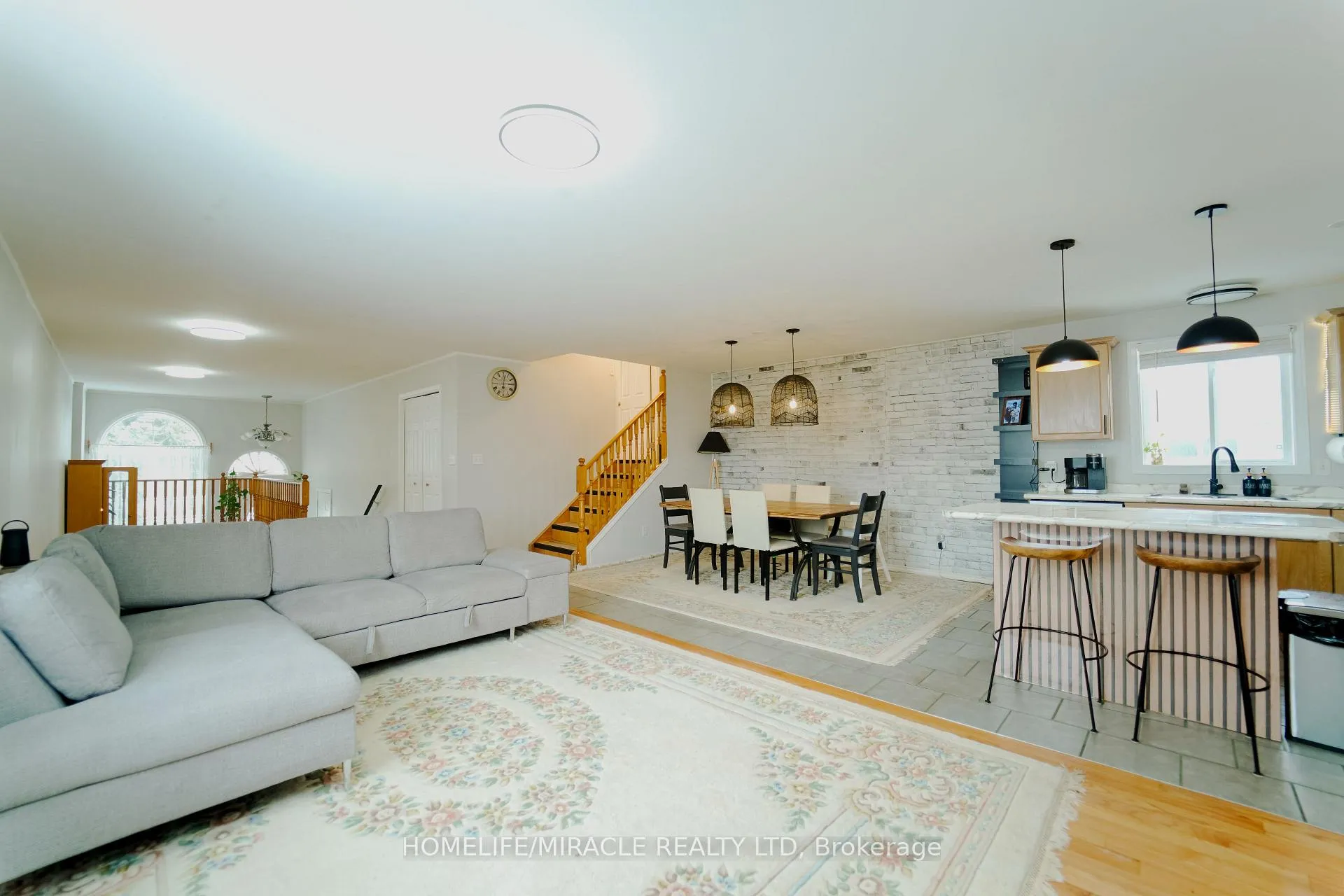Photo 10 of 1537 Langlois Avenue, Windsor — HOMEH
