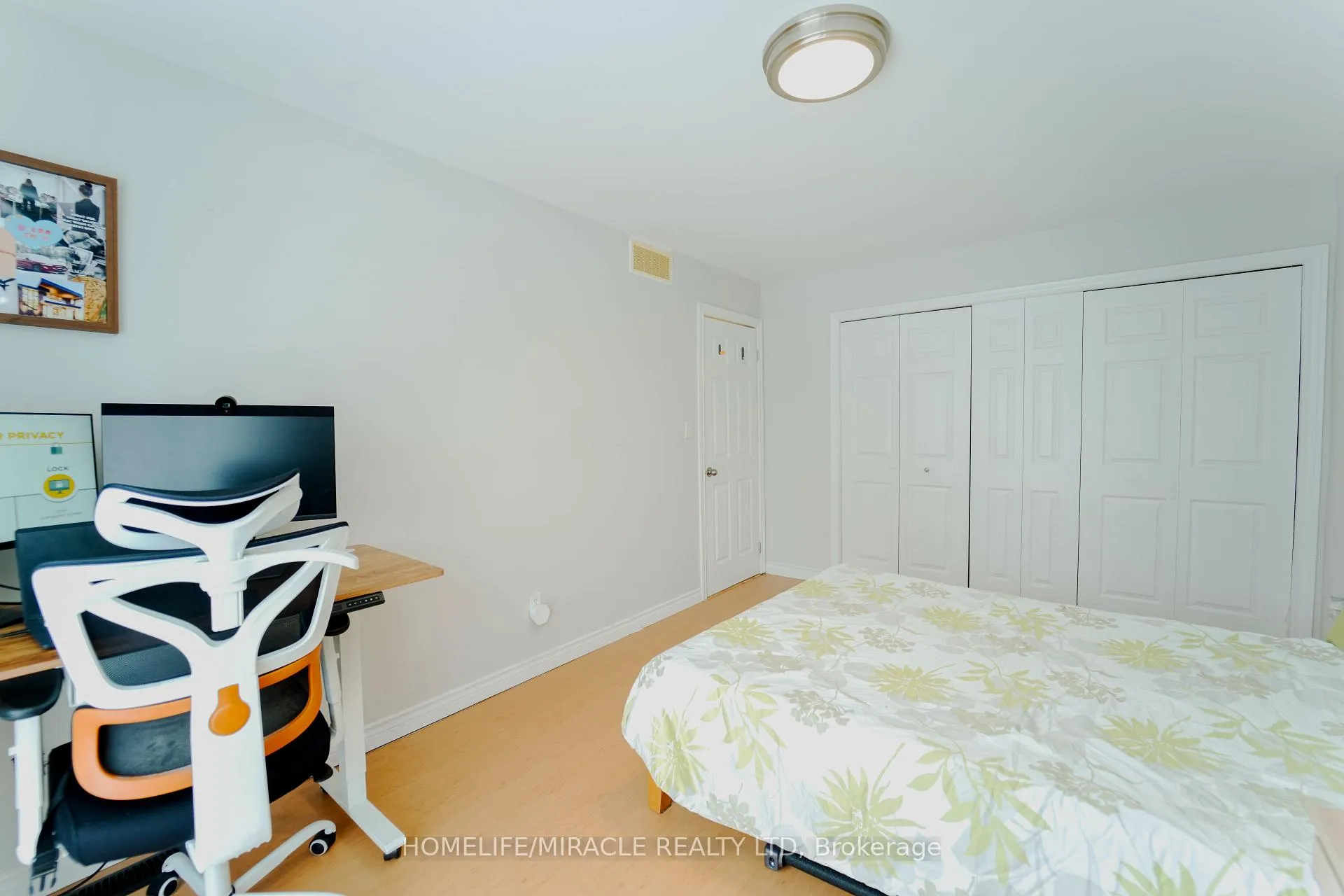 Photo 14 of 1537 Langlois Avenue, Windsor — HOMEH