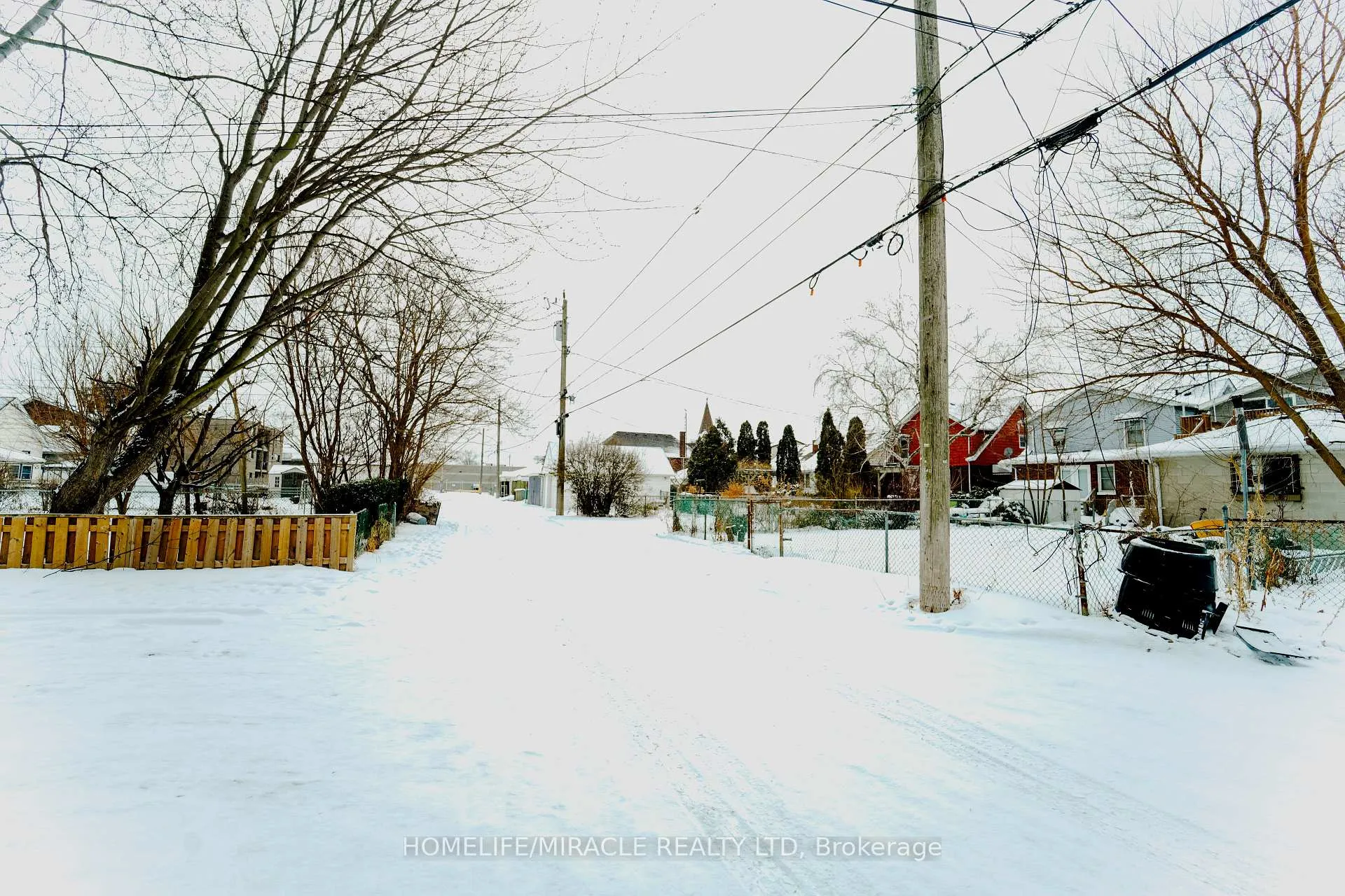 Photo 45 of 1537 Langlois Avenue, Windsor — HOMEH