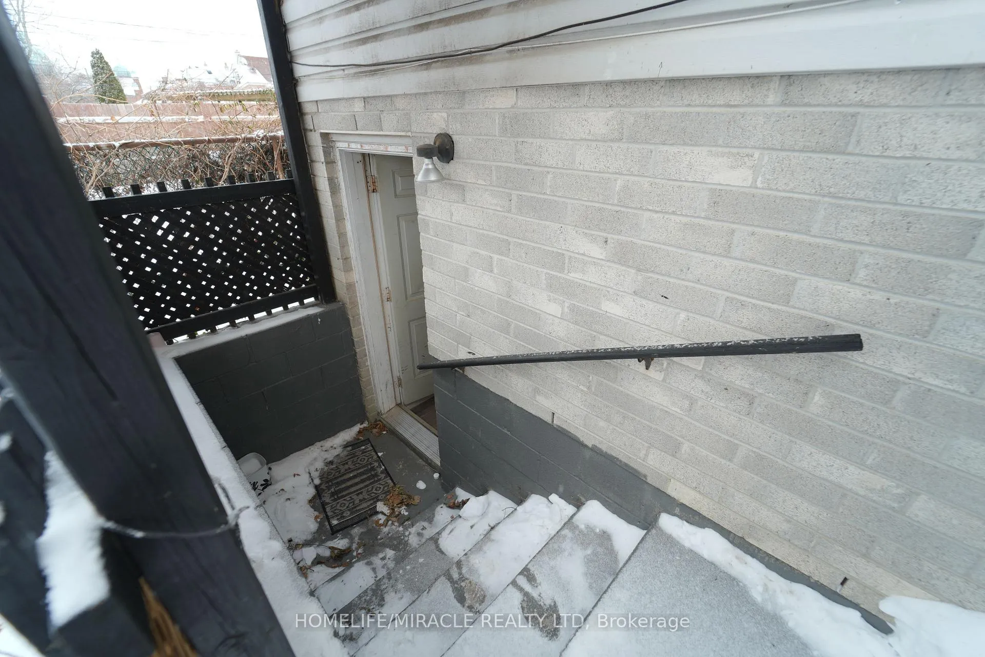 Photo 47 of 1537 Langlois Avenue, Windsor — HOMEH