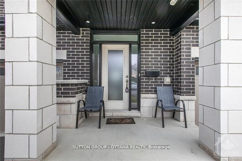 Photo 3 of 634 Putney Crescent, Ottawa, Stittsville (South) — HOMEH