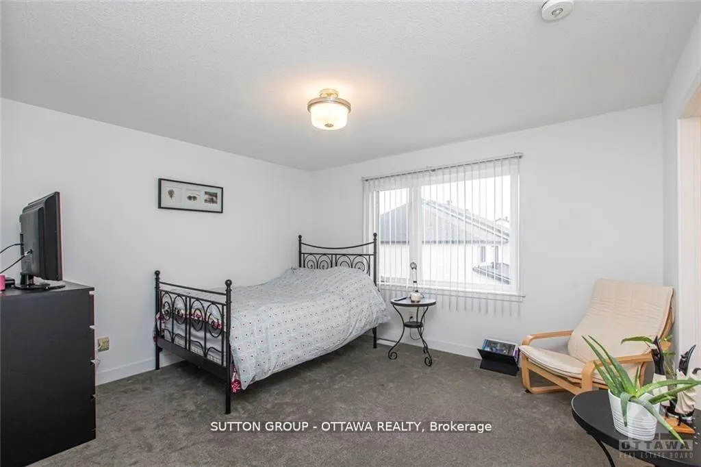 Photo 10 of 634 Putney Crescent, Ottawa, Stittsville (South) — HOMEH