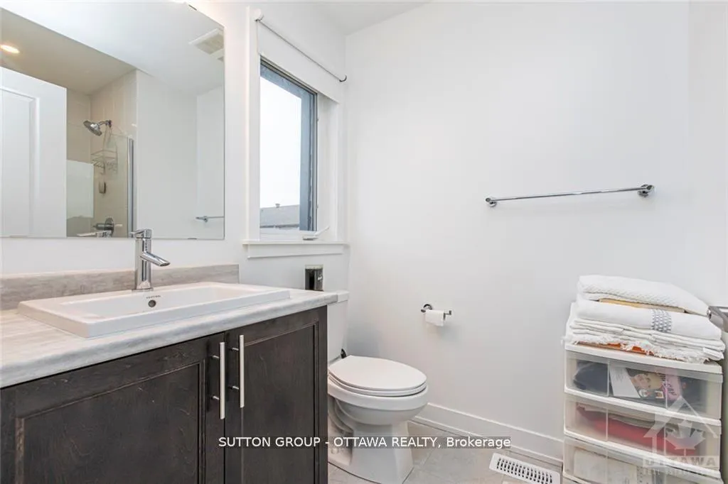 Photo 12 of 634 Putney Crescent, Ottawa, Stittsville (South) — HOMEH