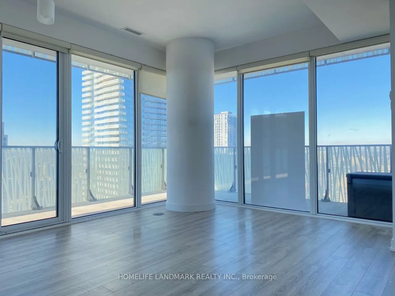 Photo 4 of Unit 4606, 42 Charles Street E, Toronto, Church-Yonge Corridor — HOMEH