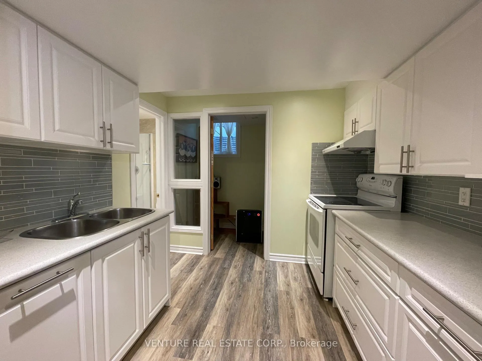 Photo 8 of Unit Bsmt, 1870 Shadybrook Drive, Pickering, Amberlea — HOMEH