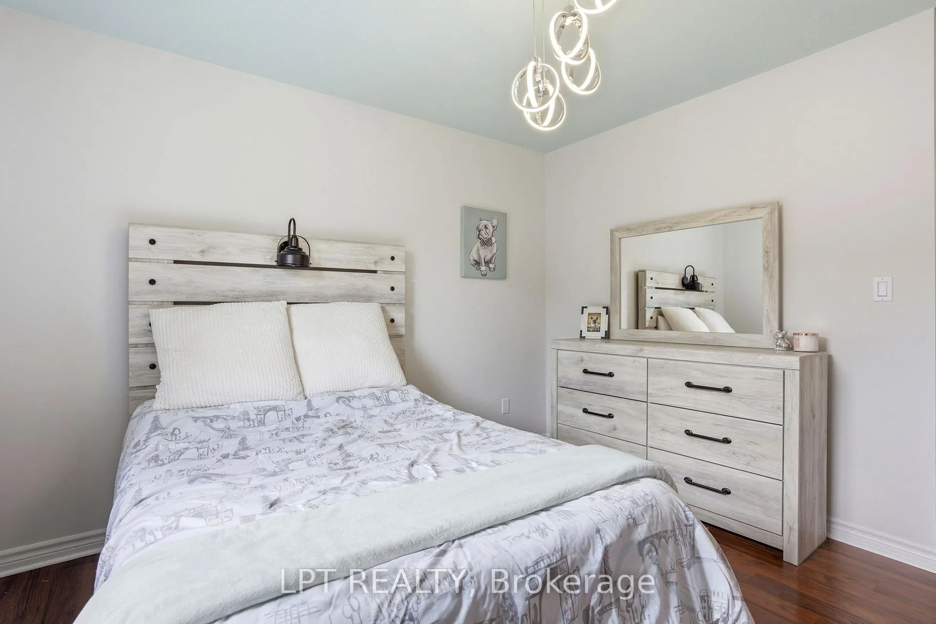 Photo 18 of 582 Harris Circle, Strathroy-Caradoc, NE — HOMEH