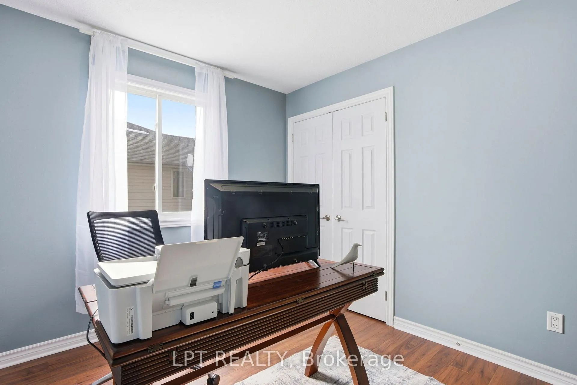 Photo 21 of 582 Harris Circle, Strathroy-Caradoc, NE — HOMEH