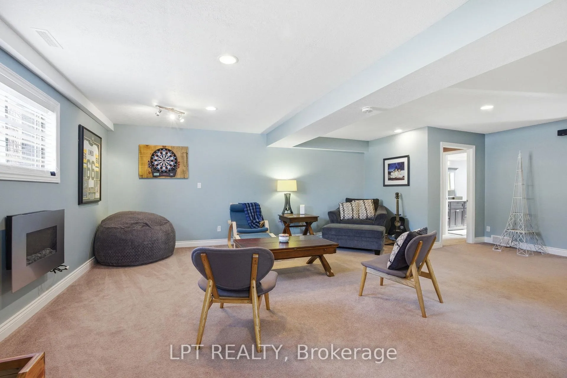 Photo 28 of 582 Harris Circle, Strathroy-Caradoc, NE — HOMEH