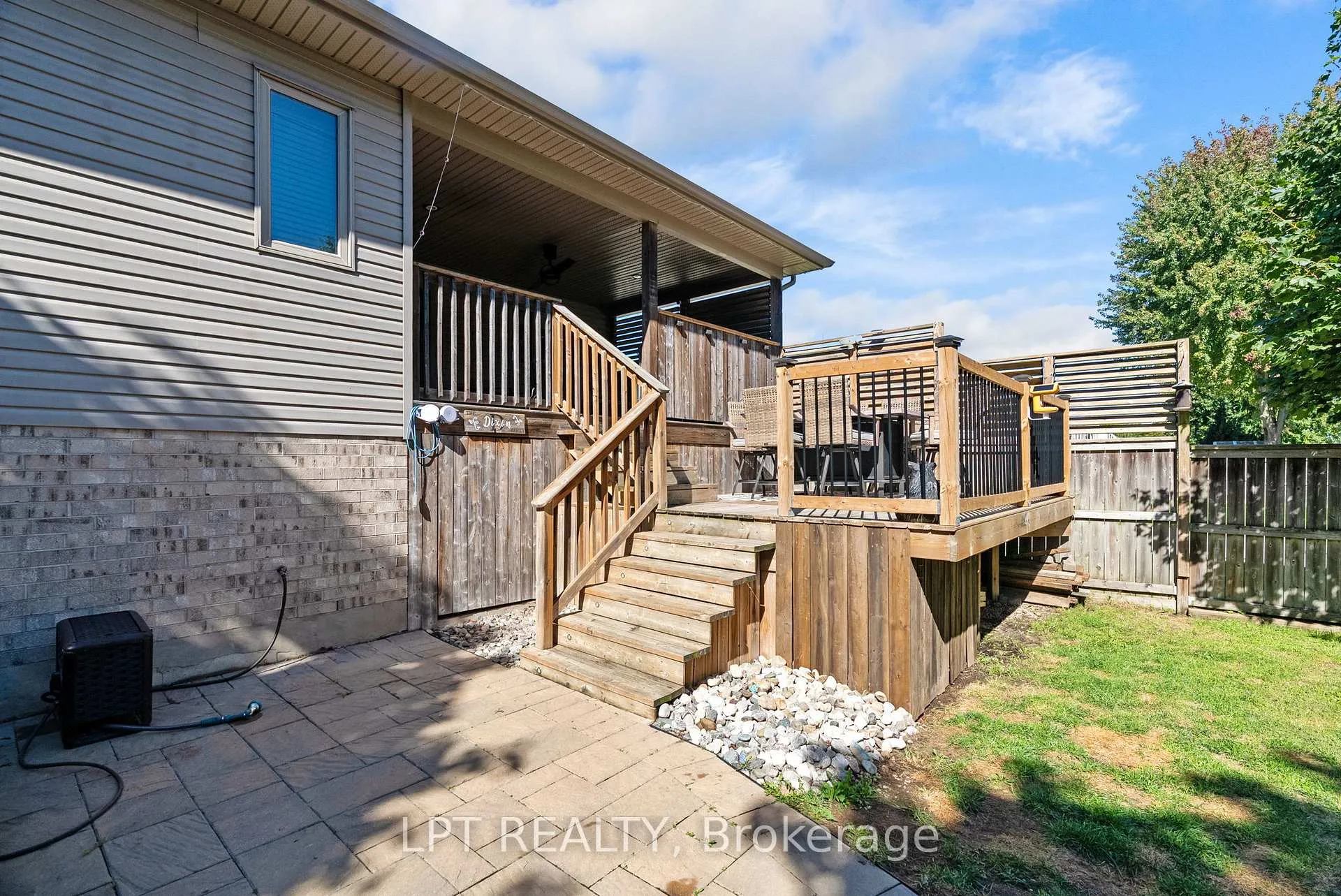 Photo 43 of 582 Harris Circle, Strathroy-Caradoc, NE — HOMEH