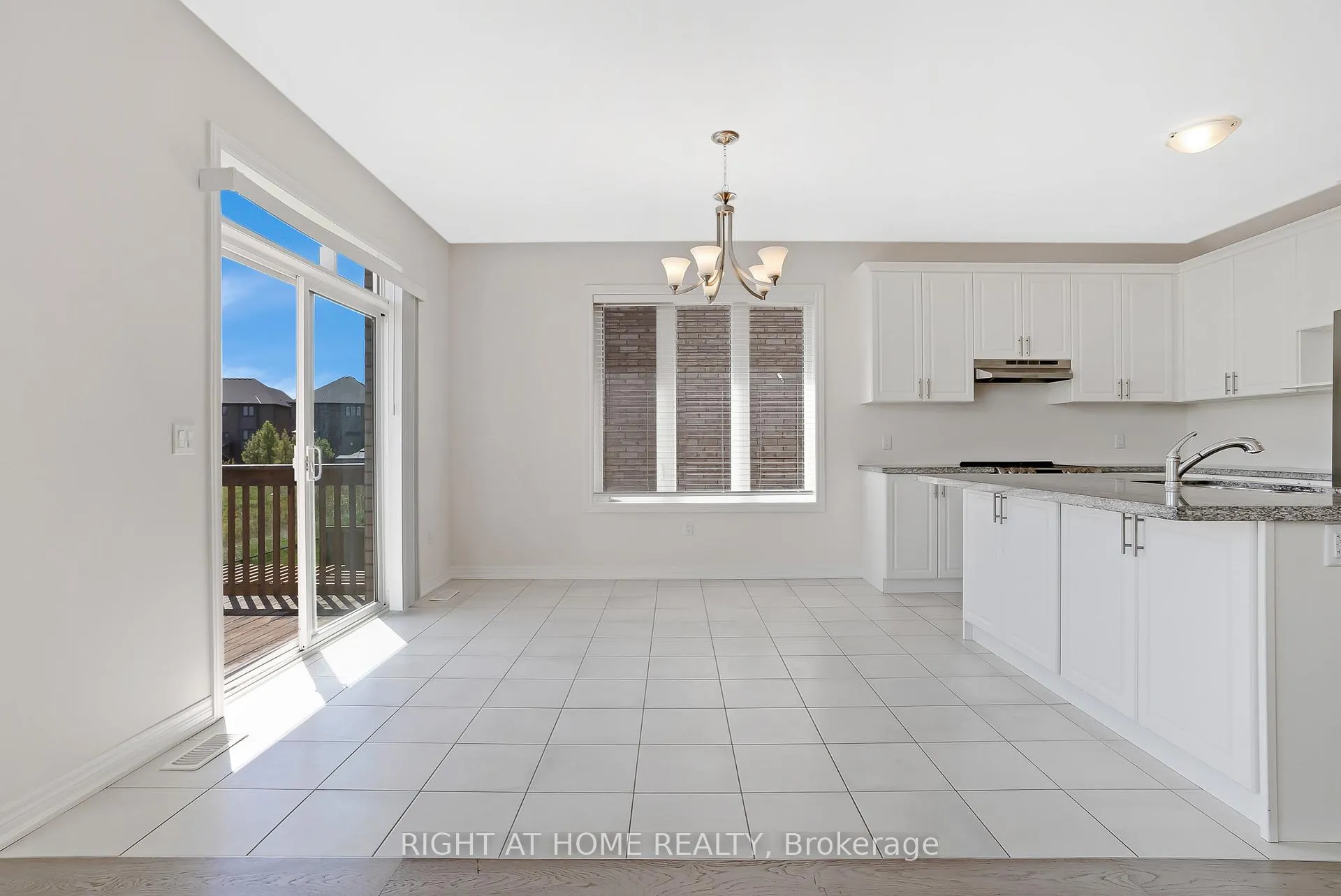 Photo 14 of 19 Robarts (Main Level) Drive, Milton, Dempsey — HOMEH