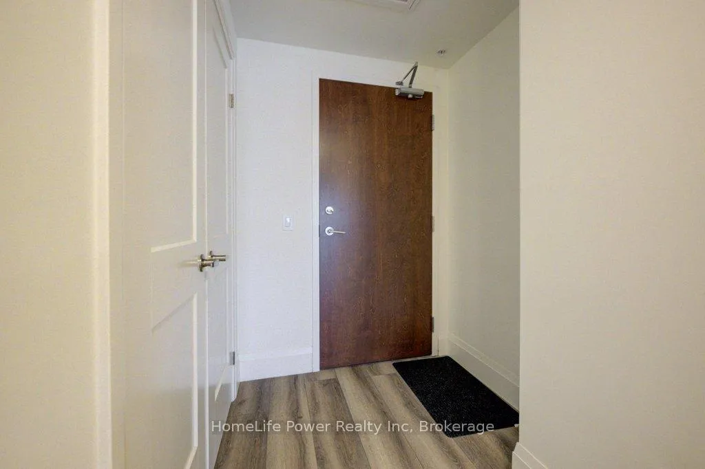 Photo 3 of Unit 1810, 108 Garment Street, Kitchener — HOMEH