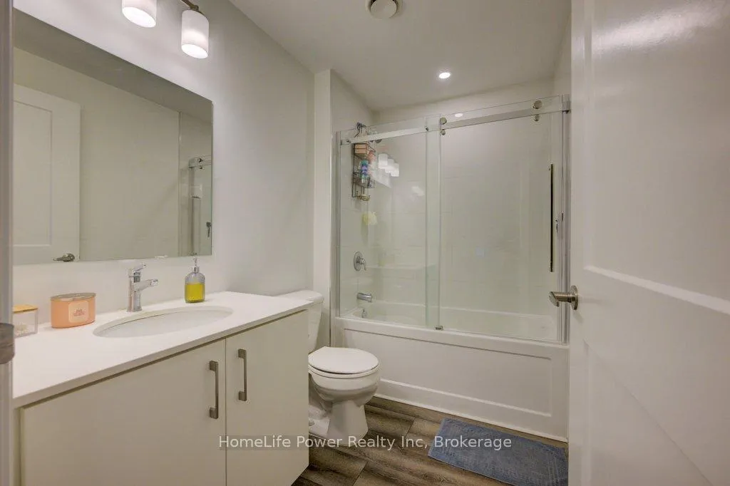 Photo 6 of Unit 1810, 108 Garment Street, Kitchener — HOMEH