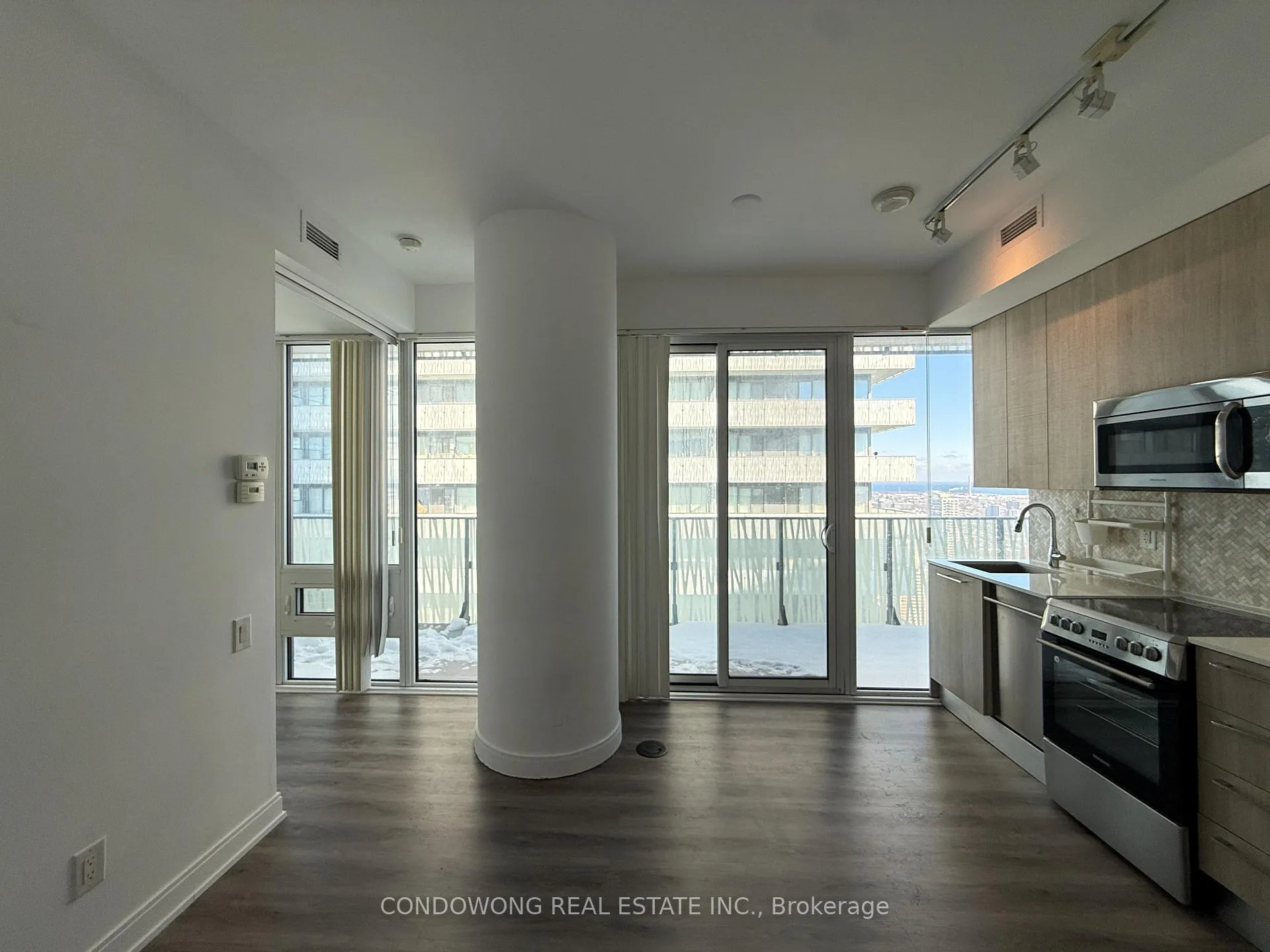 Photo 3 of Unit 4301, 42 Charles Street E, Toronto, Church-Yonge Corridor — HOMEH