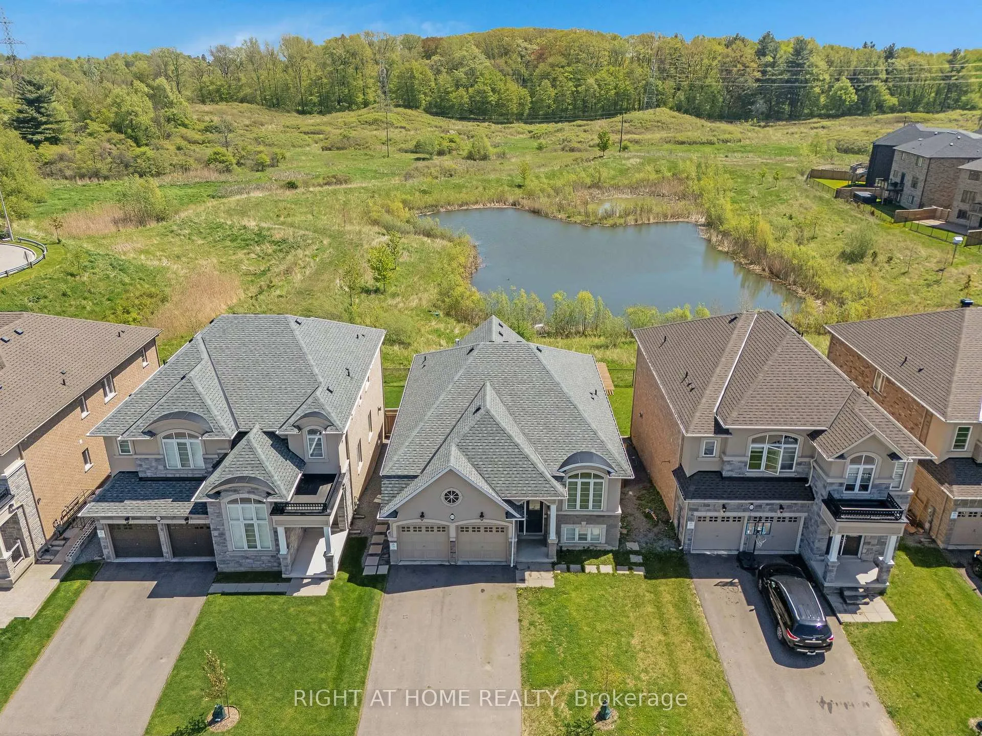 Photo 1 of 19 Robarts (Lower Level) Drive, Milton, Dempsey — HOMEH