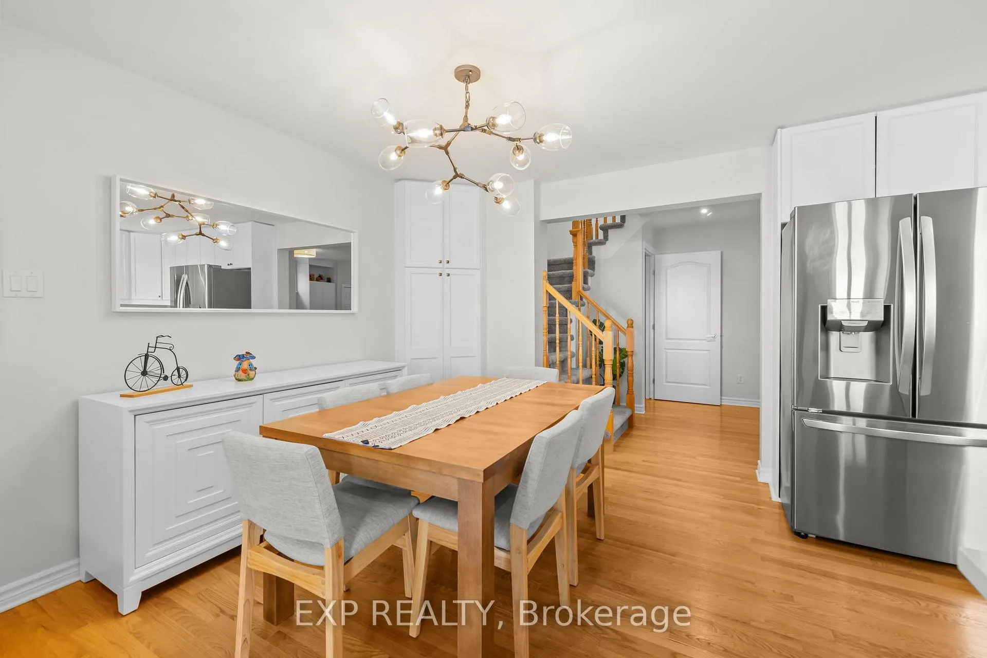 Photo 9 of 243 Deerfox Drive, Ottawa, Barrhaven - Longfields — HOMEH